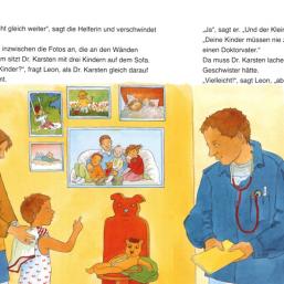 Kinderfotos an der Bilderwand Kinderfotos an der Bilderwand